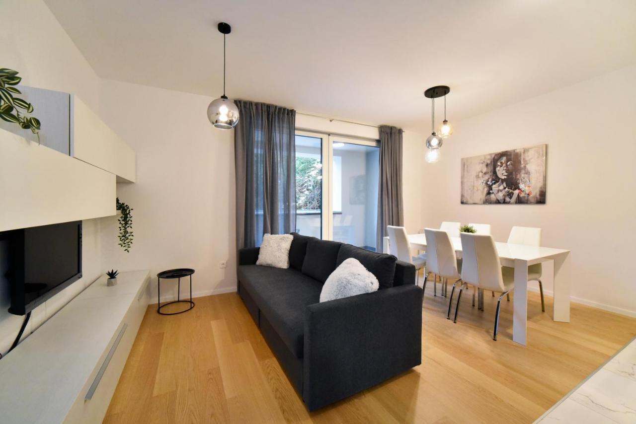 Ophelia Apartment With Parking 萨格勒布 外观 照片