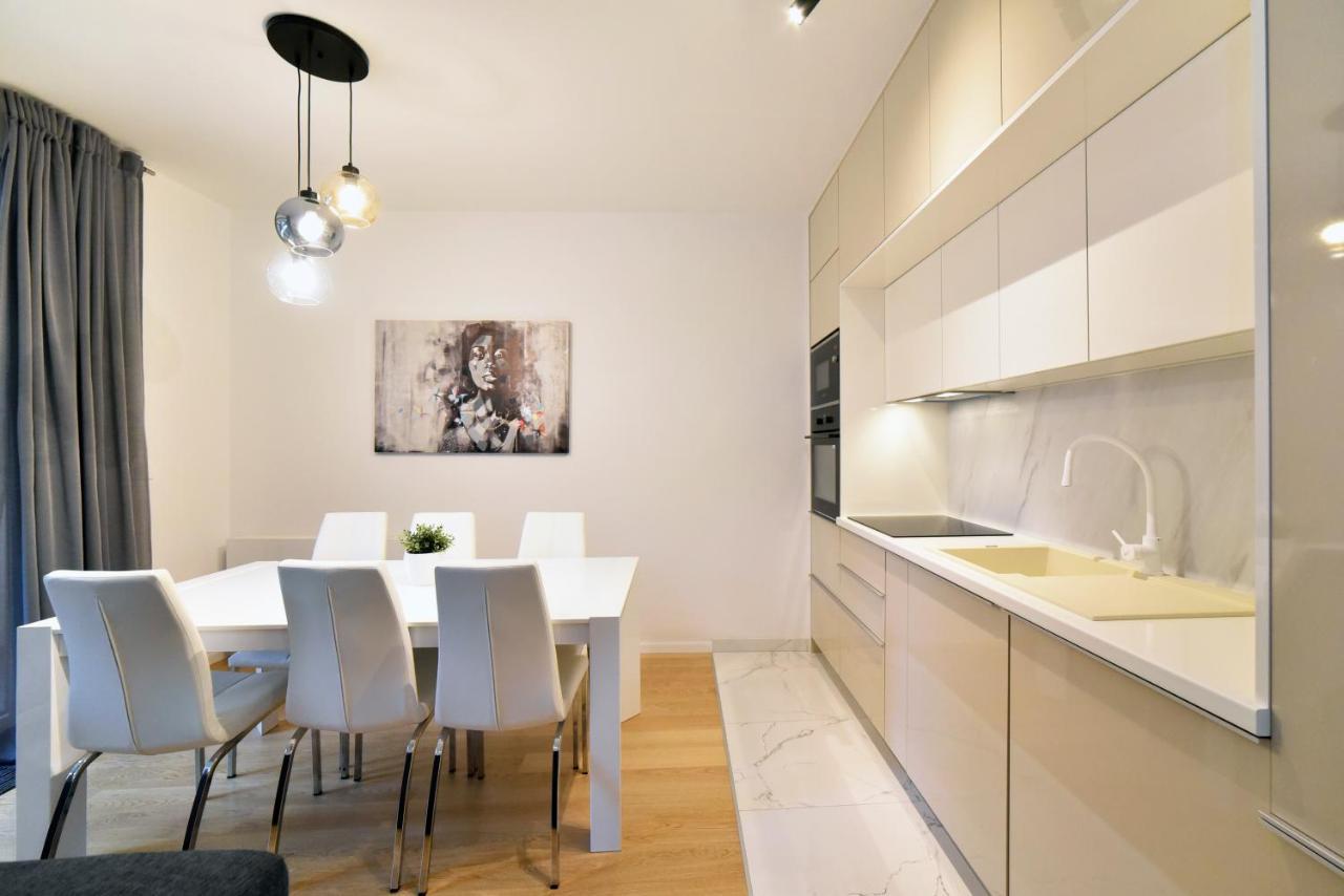 Ophelia Apartment With Parking 萨格勒布 外观 照片